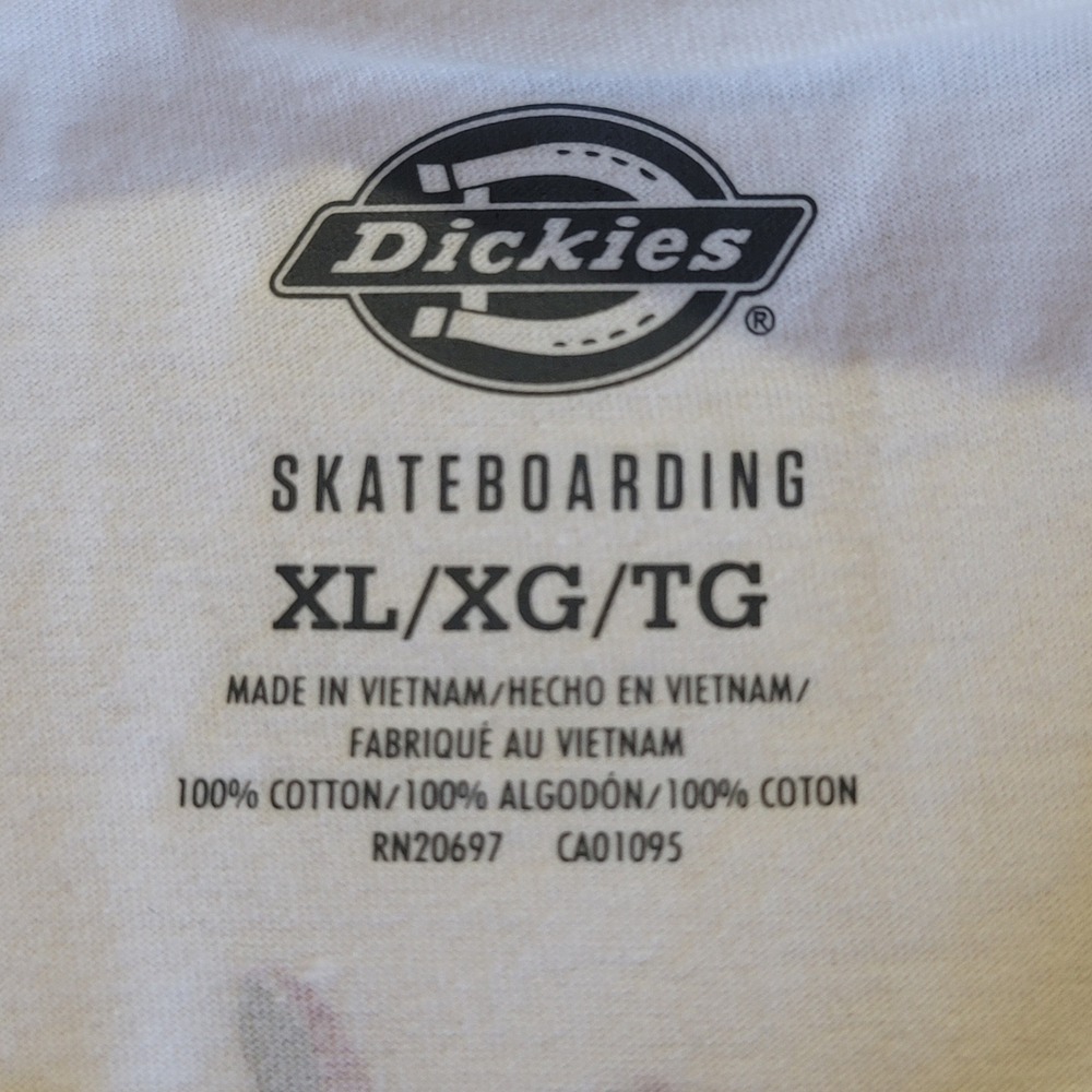 NWT Dickies Skateboarding T-Shirt Mens XL White Franky Villani Vampire L/S NEW - Picture 3 of 12
